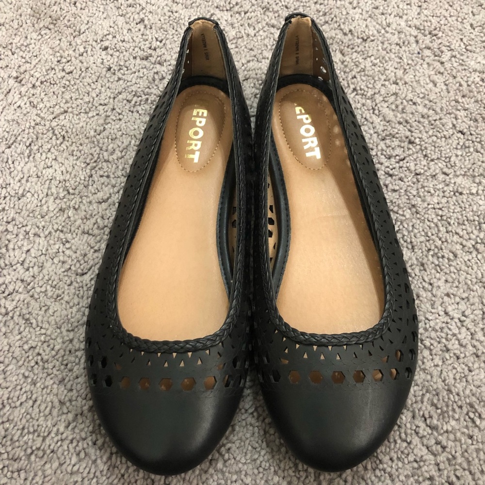 Report Black Laser Cut Flats Size 8